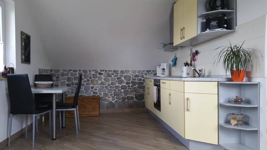 Ferienwohnung "Faehrmannsruh " 뤼벤 외부 사진