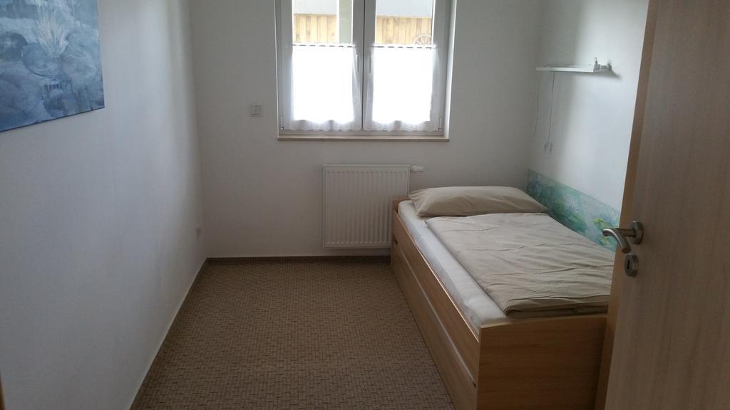 Ferienwohnung "Faehrmannsruh " 뤼벤 외부 사진