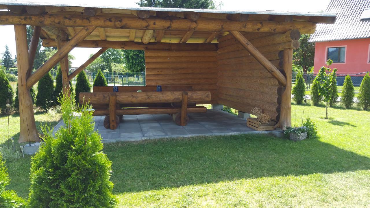 Ferienwohnung "Faehrmannsruh " 뤼벤 외부 사진